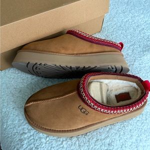 Ugg Tazz Platform Slippers Chesnut Size 9